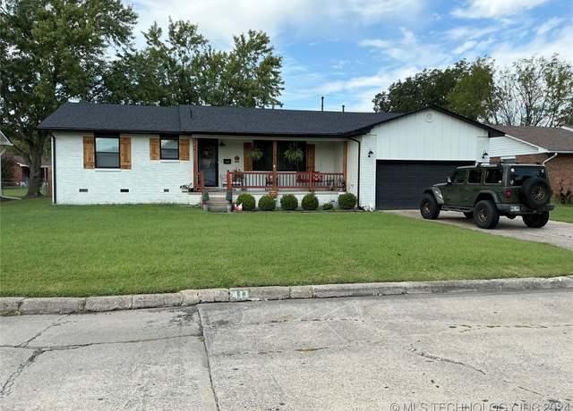Property at 1411 S 10th St, Mcalester, OK 74501, 3 beds, 2 baths