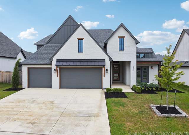 Property at 4607 S Retana Pl, Broken Arrow, OK 74011, 4 beds, 4.5 baths