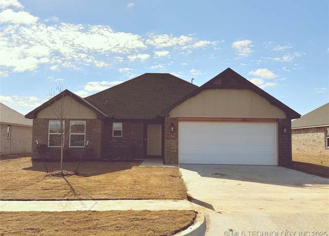 Property at 27810 E 109th Pl S, Coweta, OK 74429, 3 beds, 2 baths