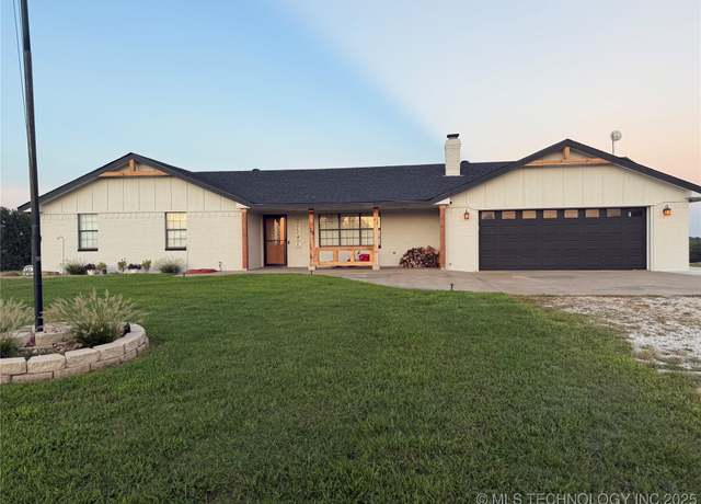 Property at 8880 County Road 3490, Ada, OK 74820, 3 beds, 2.5 baths