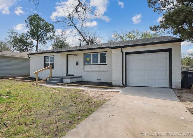Property at 1016 E 53rd St, Tulsa, OK 74105, 3 beds, 1 bath
