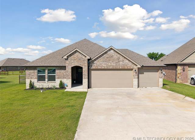 Property at 11340 S 282nd East Ave, Coweta, OK 74429, 4 beds, 2 baths