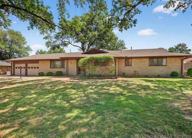 Property at 1306 SE Greystone Ave, Bartlesville, OK 74006, 4 beds, 2.5 baths