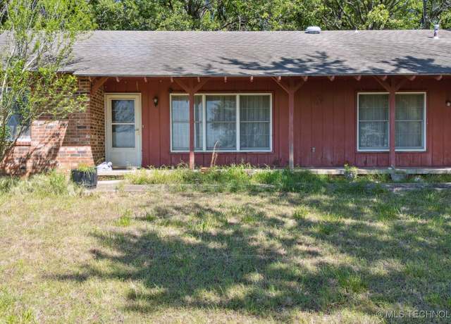 Property at 19576 E 460 Rd, Claremore, OK 74017, 3 beds, 2 baths