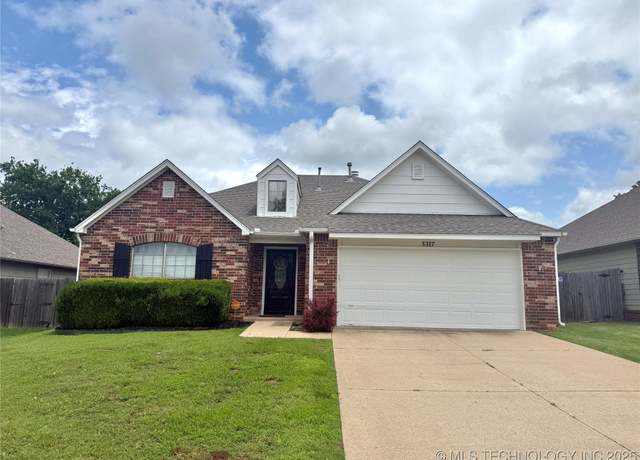Property at 5317 S Redbud Dr, Sand Springs, OK 74063, 3 beds, 2 baths
