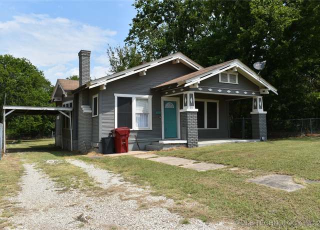 Property at 711 E Kirk, Hugo, OK 74743, 2 beds, 1 bath