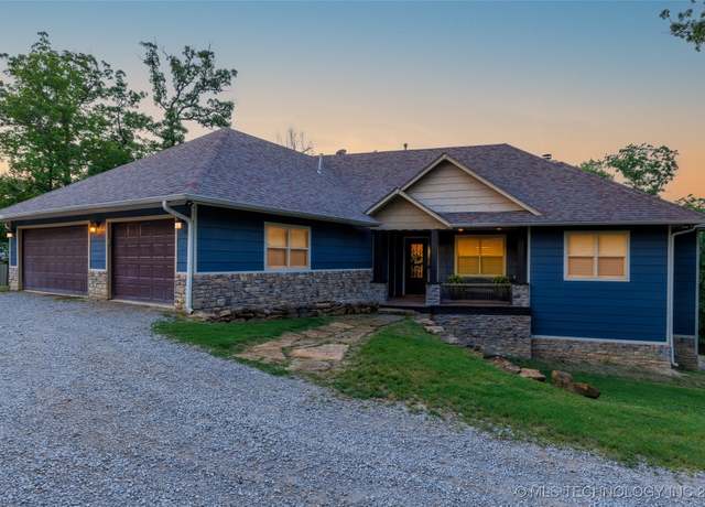 Property at 11802 Hickory Ln, Claremore, OK 74017, 5 beds, 3.5 baths