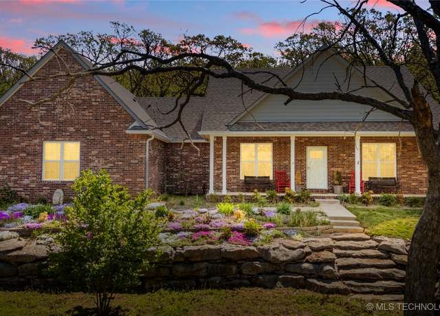 Property at 16851 S 163rd EastAvenue, Bixby, OK 74008, 3 beds, 2 baths