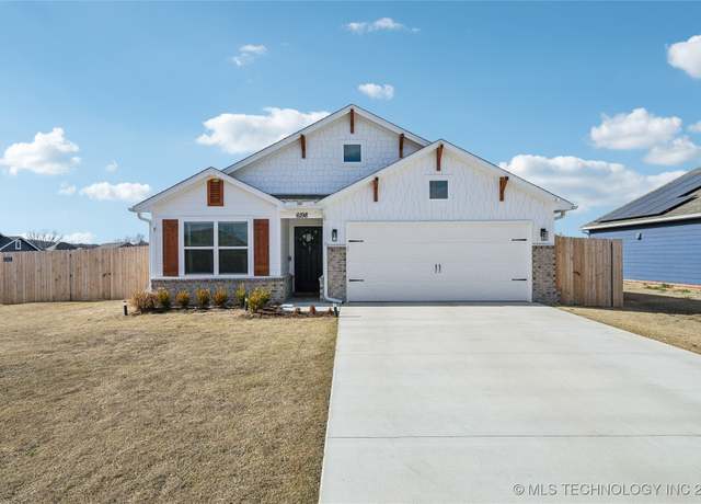 Property at 6198 S 320th East Ave, Broken Arrow, OK 74014, 4 beds, 2 baths