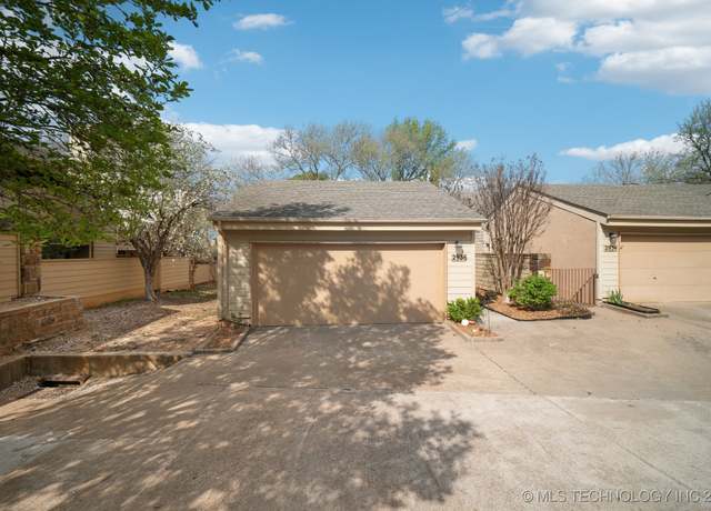 Property at 2936 E 84th St #38, Tulsa, OK 74137, 3 beds, 2.5 baths