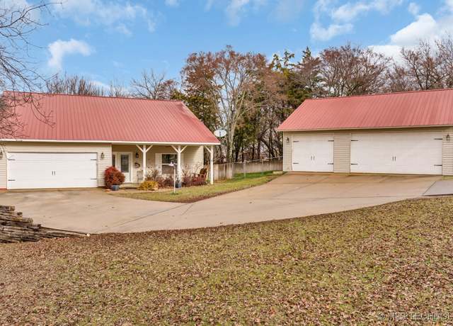 Property at 3278 Charles F Cooper Memorial Dr, Sulphur, OK 73086, 4 beds, 2 baths