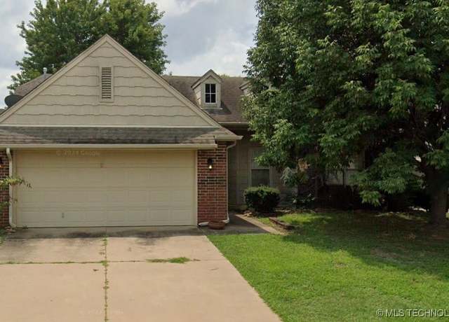 Property at 20216 E 44th St, Broken Arrow, OK 74014, 3 beds, 2 baths