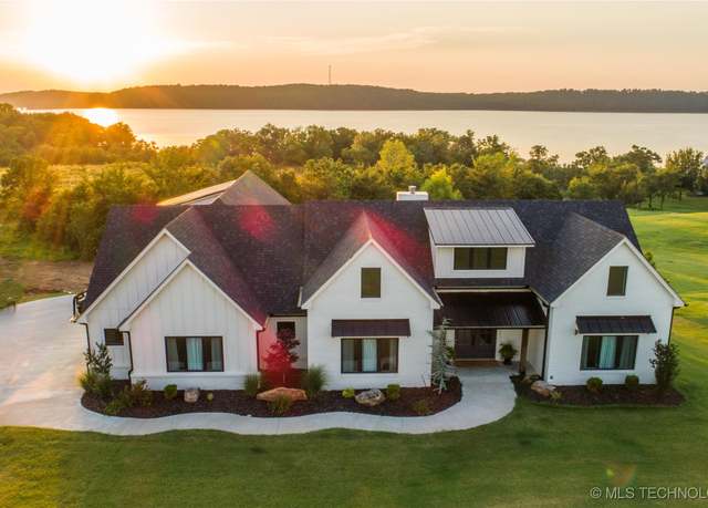 Property at 288 Channel Pt, Canadian, OK 74432, 4 beds, 3.5 baths