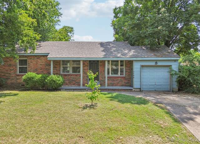 Property at 3744 E 2nd St, Tulsa, OK 74112, 3 beds, 2 baths