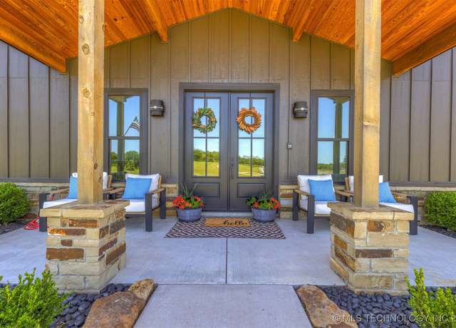 Property at 22450 S Rocky Ridge Ln, Claremore, OK 74019, 4 beds, 3.5 baths
