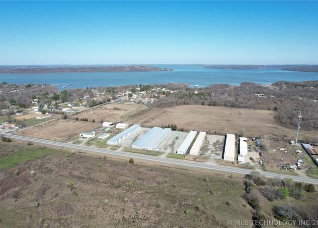 Property at 25 Hamilton Rd, Eufaula, OK 74432