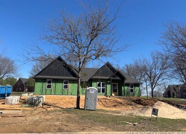 Property at 41 Wilderness Rd S, Calera, OK 74730, 3 beds, 2.5 baths