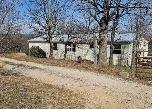 Property at 100989 S 4533 Rd W, Vian, OK 74962, 5 beds, 3 baths