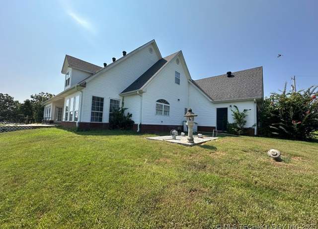 Property at 709 Anne Dr, Spiro, OK 74959, 4 beds, 4 baths