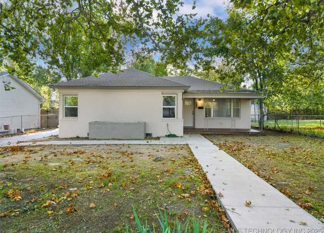 Property at 509 G St SW, Ardmore, OK 73401, 4 beds, 2 baths