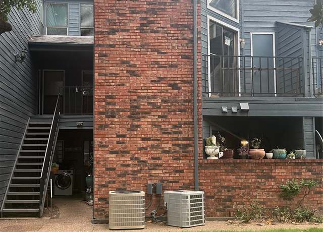Property at 6737 S Peoria Ave Unit C 208, Tulsa, OK 74136, 2 beds, 2 baths