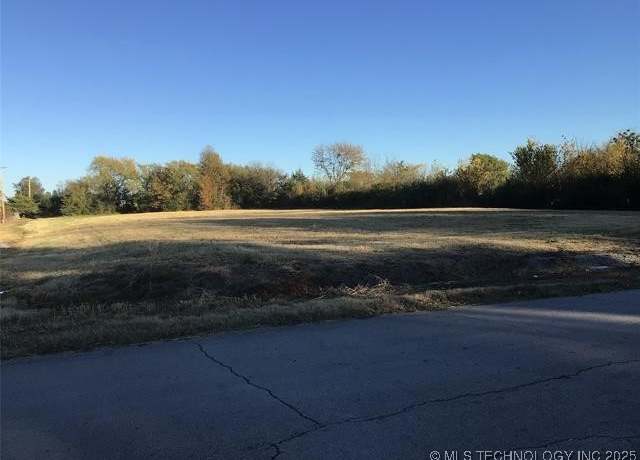 Property at E Graham Ct, Pryor, OK 74361