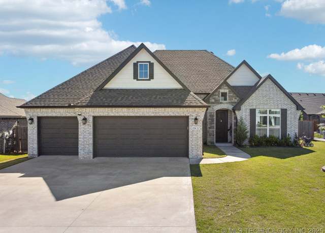 Property at 10431 S 232nd EastAvenue, Broken Arrow, OK 74014, 3 beds, 2.5 baths