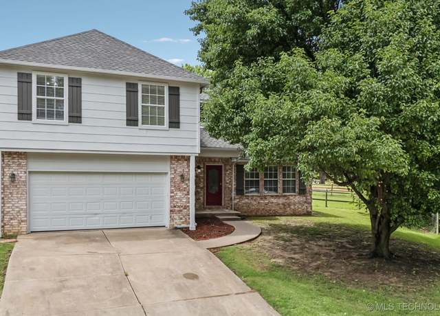 Property at 8602 S 91st EastAvenue, Tulsa, OK 74133, 4 beds, 2.5 baths