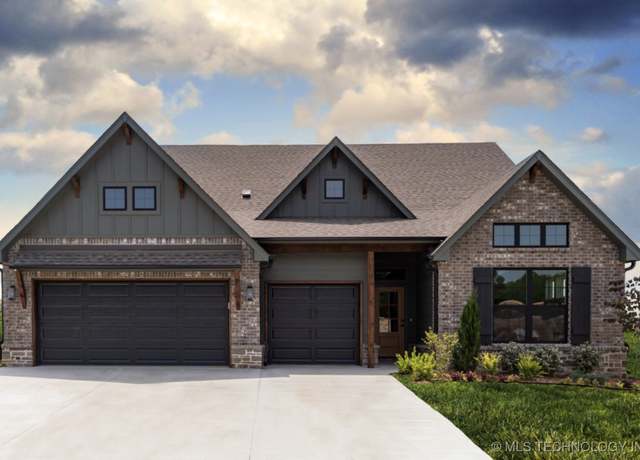 Property at 1500 N 72nd St, Broken Arrow, OK 74014, 4 beds, 3.5 baths