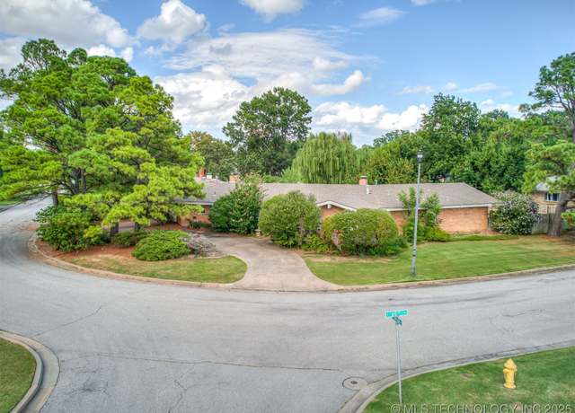 Property at 5897 S Joplin Ave, Tulsa, OK 74135, 3 beds, 2.5 baths