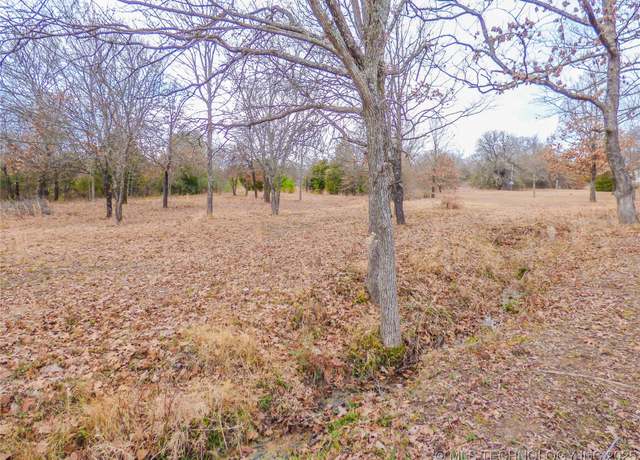 Property at 23 Duchess Creek Dr, Porum, OK 74455