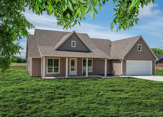 Property at 20069 County Road 1560, Ada, OK 74820, 4 beds, 2 baths