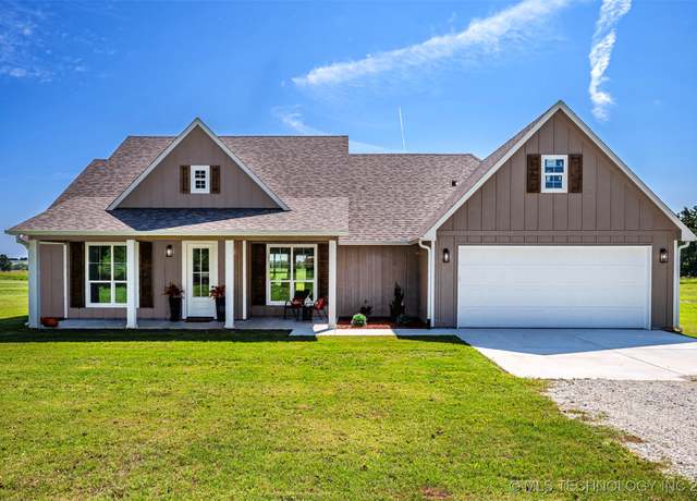 Property at 20069 County Road 1560, Ada, OK 74820, 4 beds, 2 baths