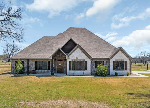 Property at 1334 N Kemp, Tishomingo, OK 73460, 3 beds, 2.5 baths