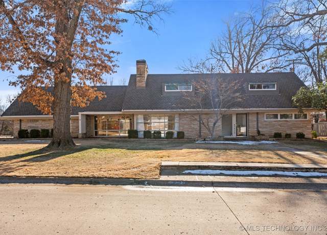Property at 3429 Woodland Rd, Bartlesville, OK 74006, 3 beds, 3.5 baths