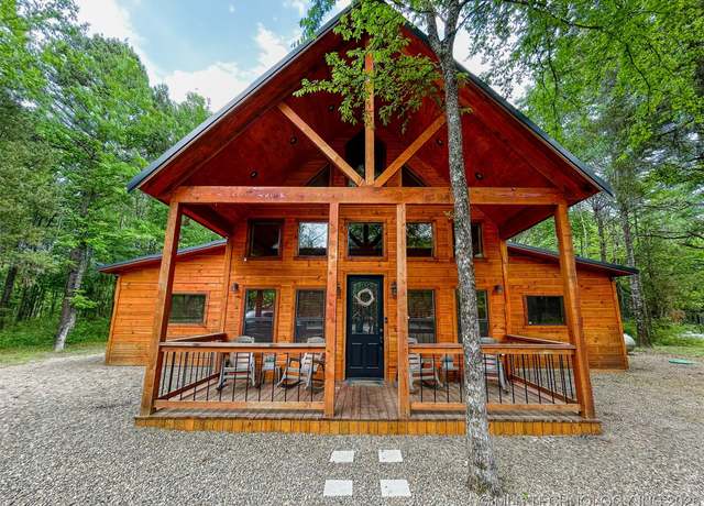 Property at 40 Preserve Way, Broken Bow, OK 74728, 2 beds, 2 baths