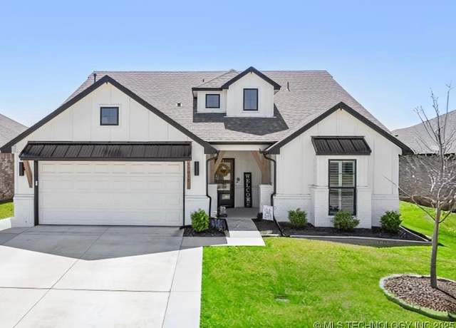 Property at 13010 E 125 Pl N, Collinsville, OK 74021, 4 beds, 2.5 baths