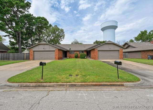 Property at 7366 S Darlington Ave, Tulsa, OK 74136, 3 beds, 2 baths