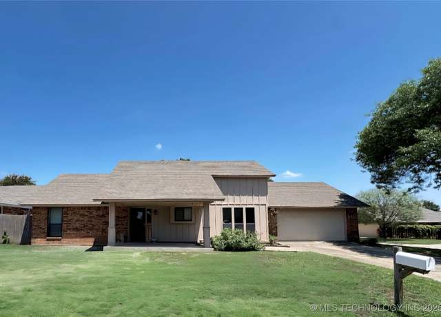 Property at 1 Rock Island Ltd, Ardmore, OK 73401, 3 beds, 2 baths