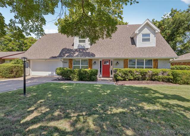 Property at 5642 S 82nd East Ave, Tulsa, OK 74145, 3 beds, 2.5 baths