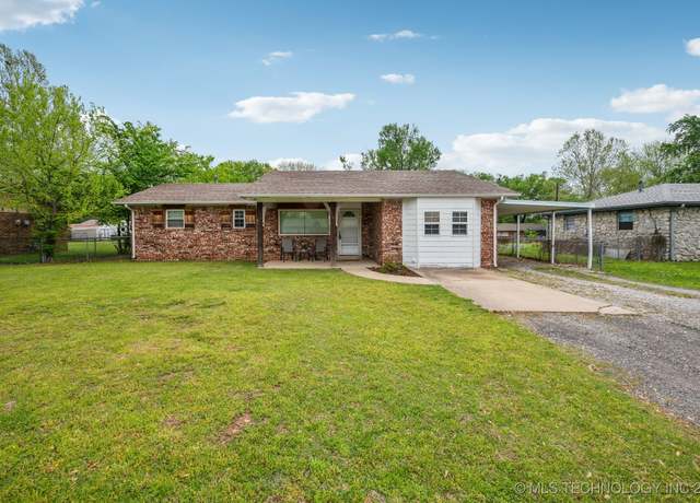 Property at 13881 S 295th East Ave, Coweta, OK 74429, 4 beds, 1 bath