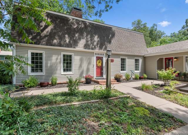 Property at 1336 Cherokee Hills Ct, Bartlesville, OK 74006, 4 beds, 3 baths
