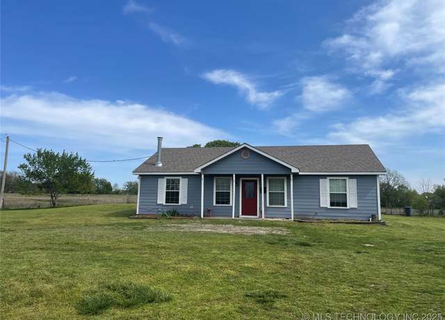 Property at 4074 E 470 Rd, Pryor, OK 74361, 3 beds, 2 baths