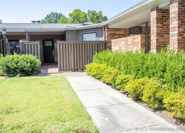 Property at 2130 E 59th St Unit 3A, Tulsa, OK 74105, 2 beds, 2 baths