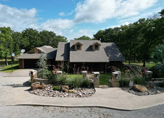 Property at 6166 Hedges Rd, Ardmore, OK 73401, 3 beds, 2.5 baths