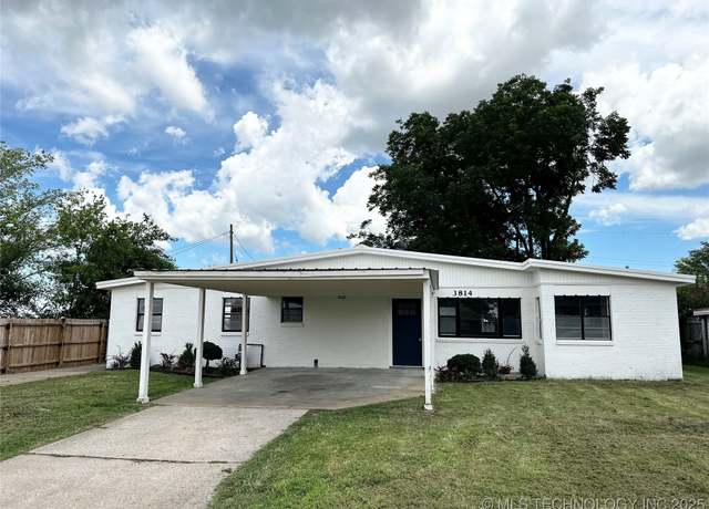 Property at 3814 Maryland St, Bartlesville, OK 74006, 3 beds, 2 baths