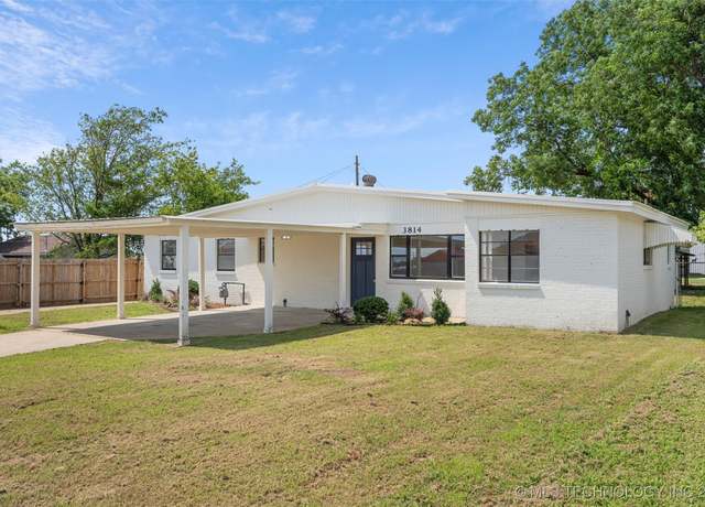 Property at 3814 Maryland St, Bartlesville, OK 74006, 3 beds, 2 baths