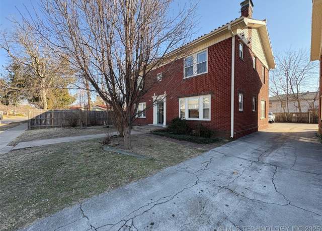 Property at 1746 E 14th Pl, Tulsa, OK 74104, 4 beds, 3 baths