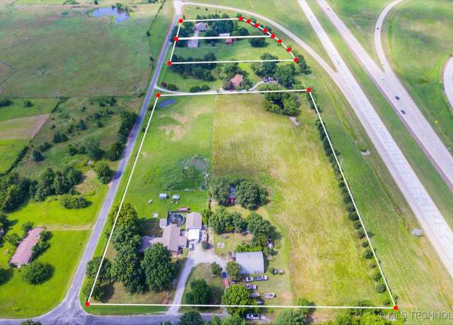 Property at 13509 E 122nd St N, Collinsville, OK 74021