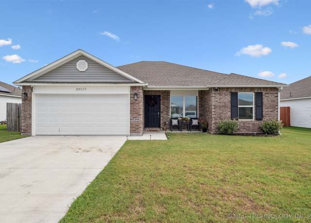 Property at 29313 E 79th Pl S, Broken Arrow, OK 74014, 3 beds, 2 baths